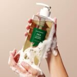 CELLREBORN Cica Calming Shampoo - Anti Dandruff - 430ml - Image 2